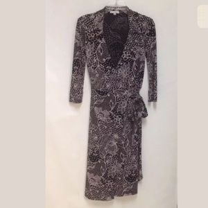 Ruby Wrap Dress - Stretch - Pale Pink & Black